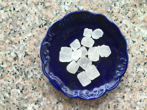 红枣银耳莲子羹