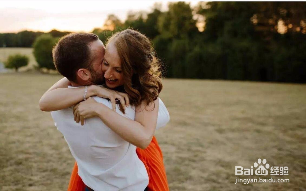 情侣之间吵架了怎么办？夫妻之间吵架该怎么做？