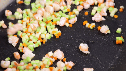 宝宝辅食-----火龙果炒饭的做法