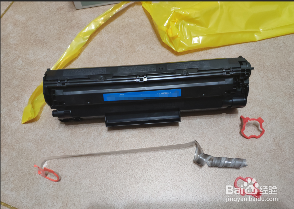激光打印机如何替换硒鼓(墨粉盒)