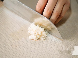 竹荪干贝意面怎么做