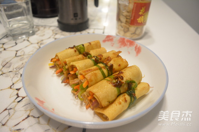 鸡丝豆皮卷的做法