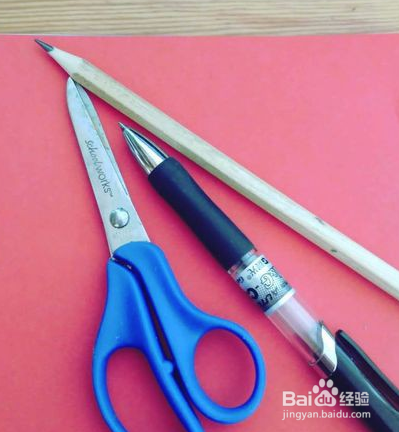 心形喜鹊剪纸的制作