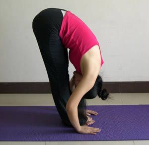 【瑜伽】瑜伽美女教你瘦身瑜伽