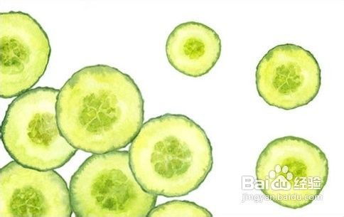 油性皮肤怎么护理？5款自制控油祛痘面膜