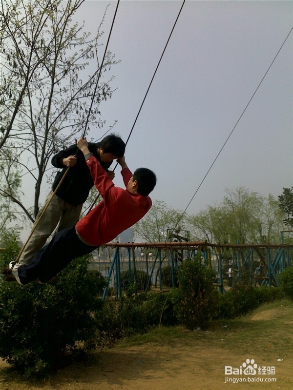 户外运动之双人荡秋千技巧