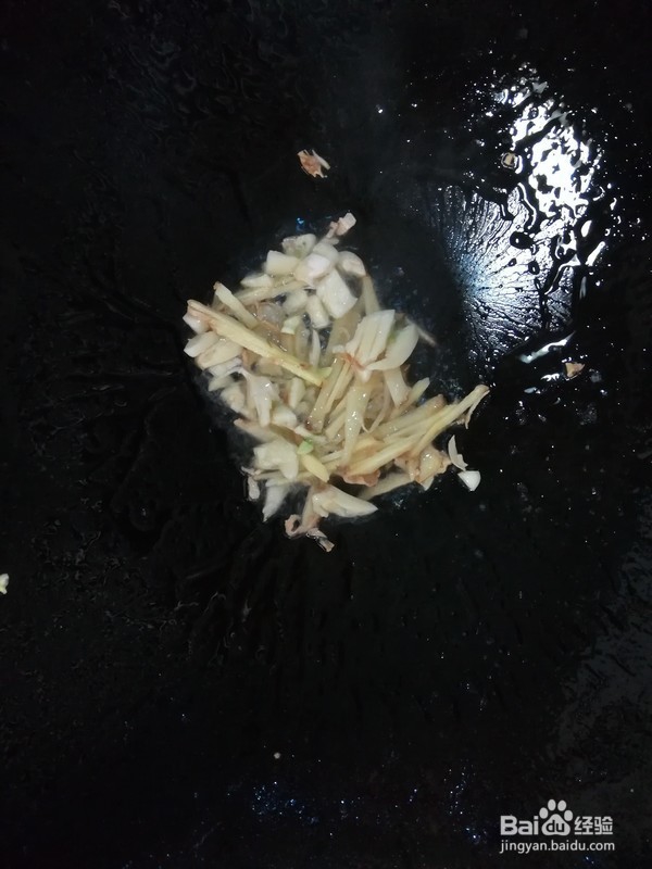 香辣干锅鱿鱼的做法