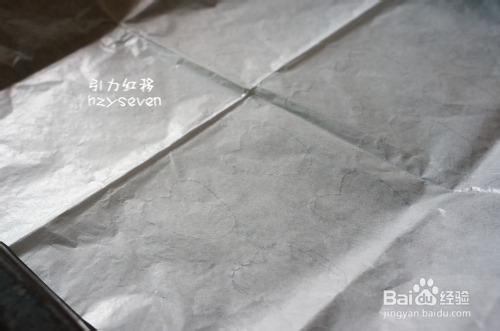 怎样做草莓彩绘戚风蛋糕卷