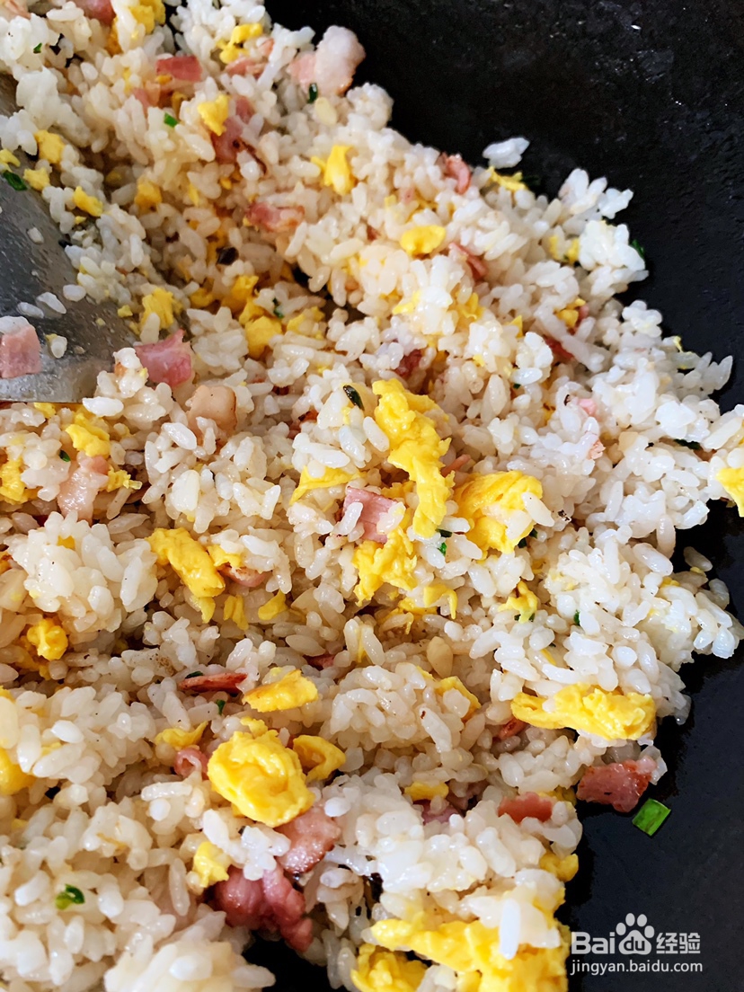 你没吃过的蒜香培根火腿炒饭