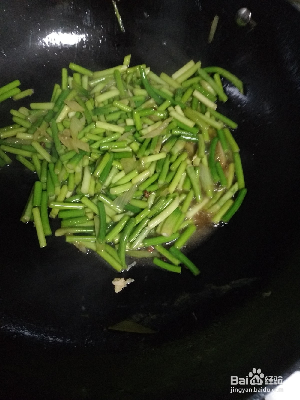 家常菜蒜苔炒鸡蛋