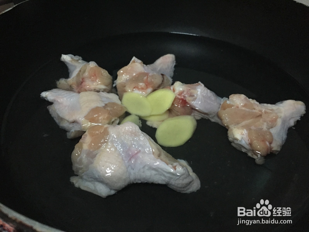 好吃到停不下来的土豆炖鸡翅