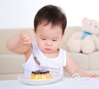 宝宝的辅食应该怎么吃,吃多少?