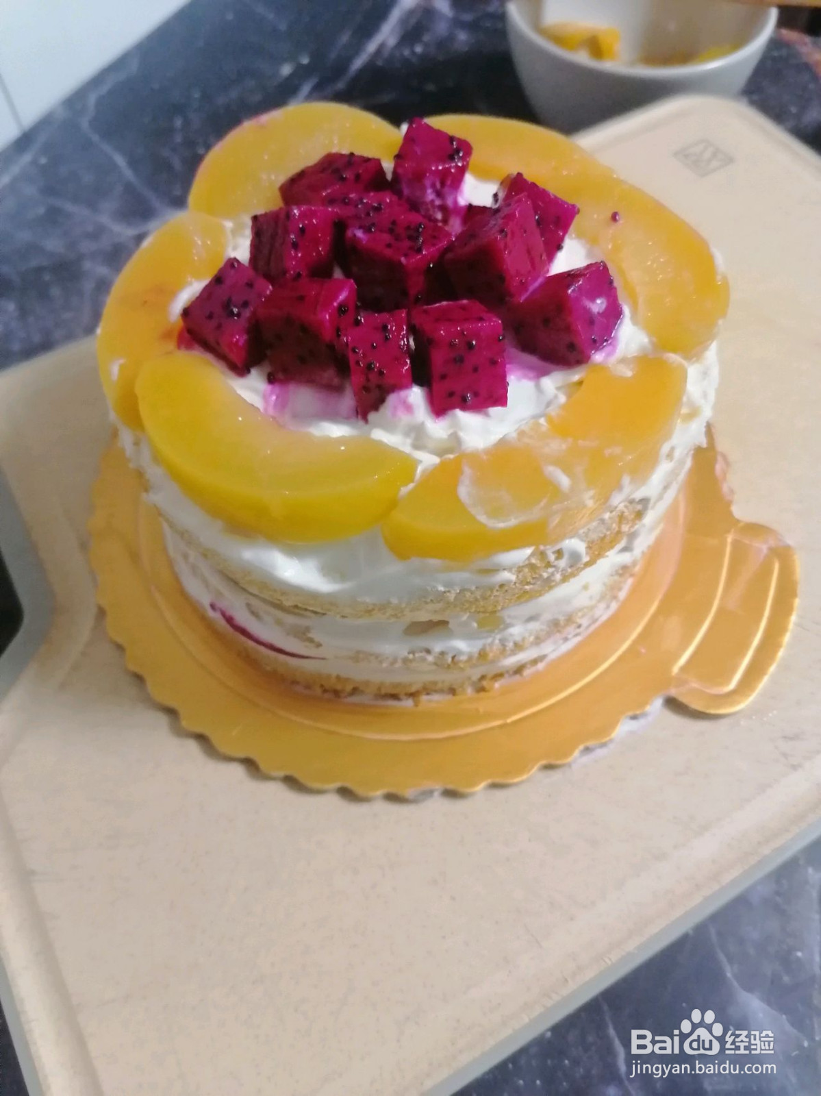 不用裱花的水果裸蛋糕的做法