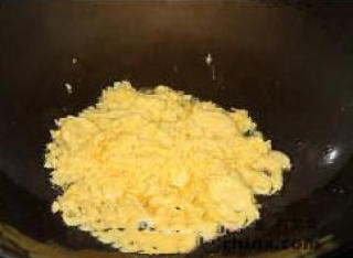 怎么做一道美味的西红柿鸡蛋面？