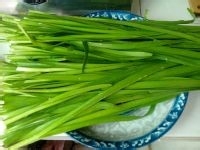 酒香韭菜辣炒鱿鱼