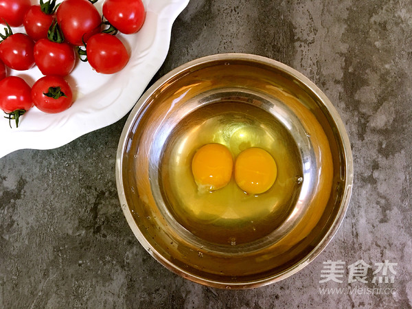 蛋皮小番茄的做法