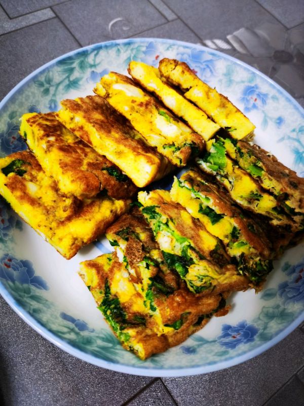 鸡蛋馒头蔬菜饼