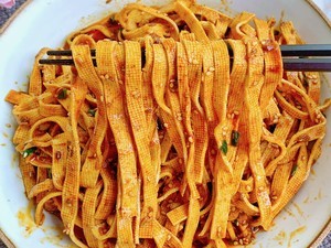 【香辣孜然豆皮】好吃的家常下酒菜