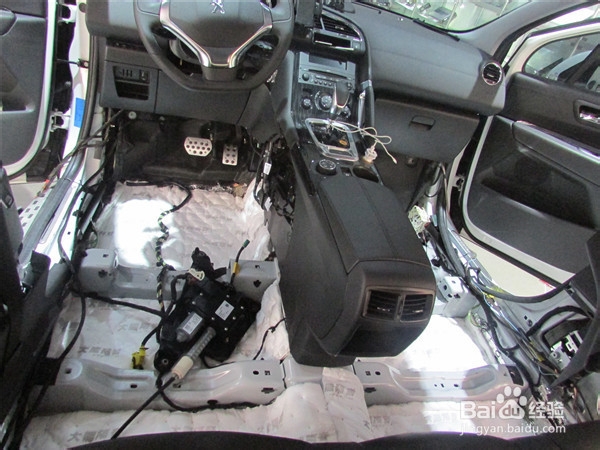 标致3008升级改装空调、通风座椅、底盘荣茂隔音