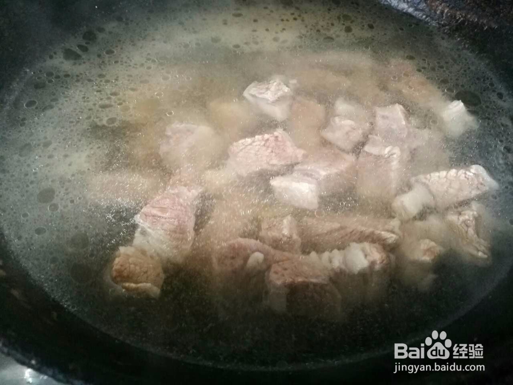 苗府秘制红烧牛肉的做法