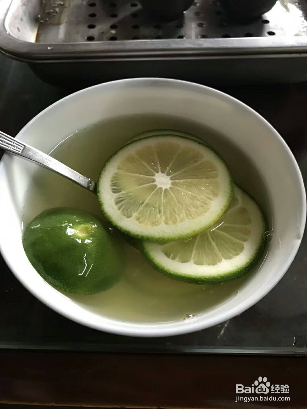 夏天,为什么说柠檬和蜂蜜泡水是最佳搭档?