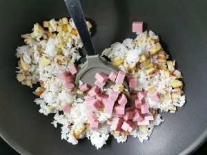 怎么做番茄蛋炒饭