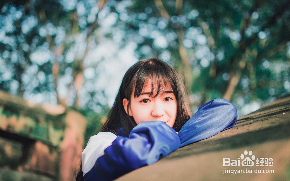 一碰就翻脸!小女生和女王之间来回切换毫无压力