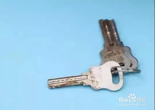 钥匙生锈开不了锁头怎么办？