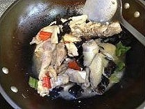 酸香麻辣东安鸡的做法