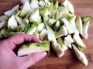 糖醋抱子芥的做法