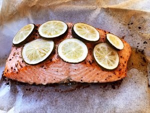 怎么做青柠黑椒三文鱼