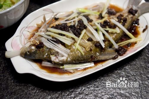 清蒸武昌鱼的家常做法