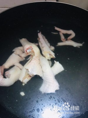 柠檬鸡爪的做法