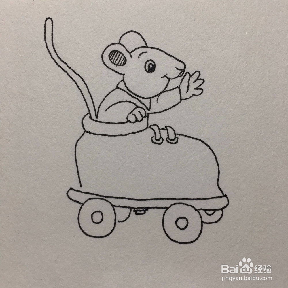 如何画一只玩溜冰鞋的小老鼠简笔画？