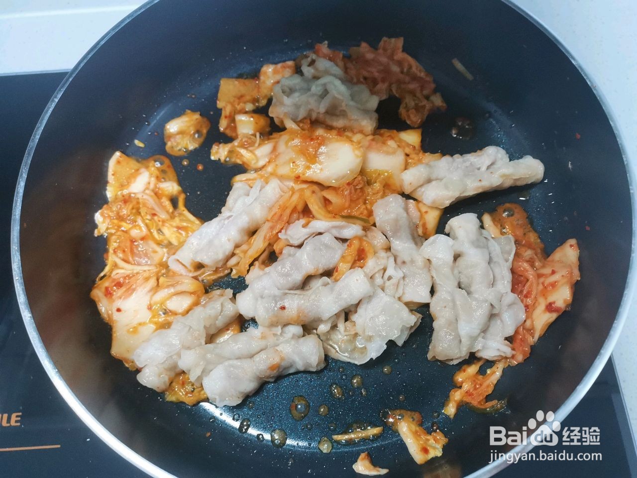辣白菜炒五花肉的做法