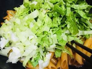 如何制作美味的培根意大利尖管面