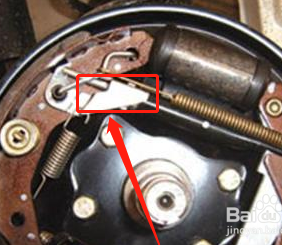 小车手刹刹不住怎么调