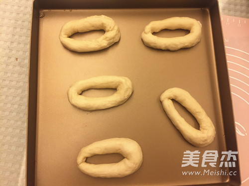 肠仔包的家常做法