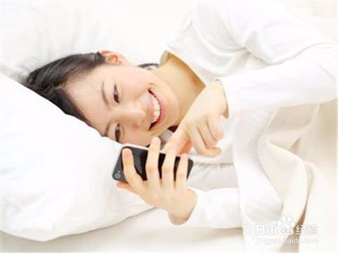 睡前玩手机有什么危害？需要注意哪些方面？