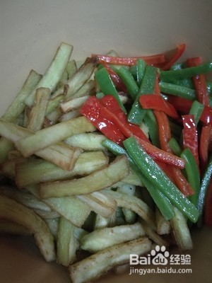 健康养生佳品鱼香茄子的做法