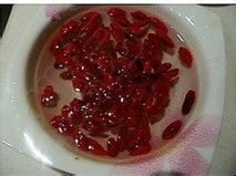 杞子素炒黑豆苗