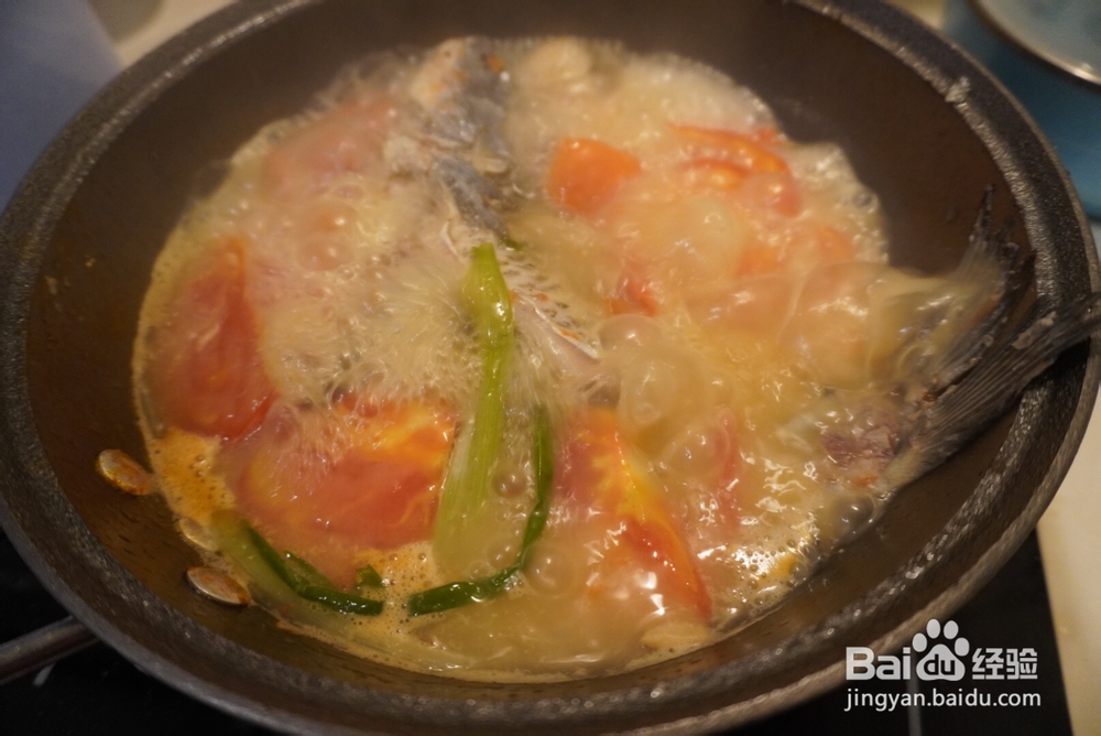 一人食蕃茄鲫鱼汤的家常做法