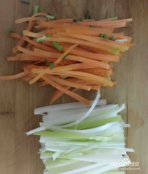 东北炝拌干豆腐丝的做法