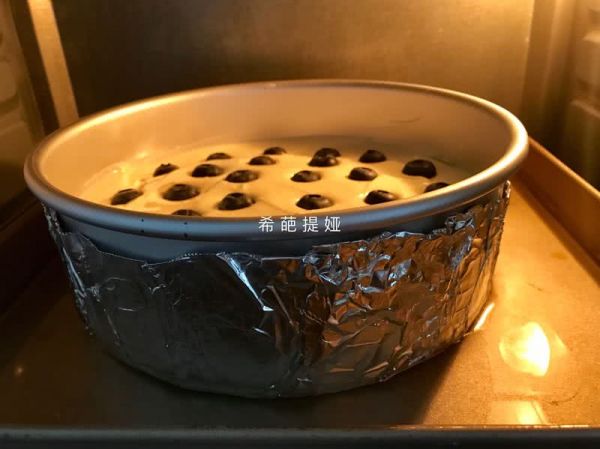 蓝莓芝士流心蛋糕