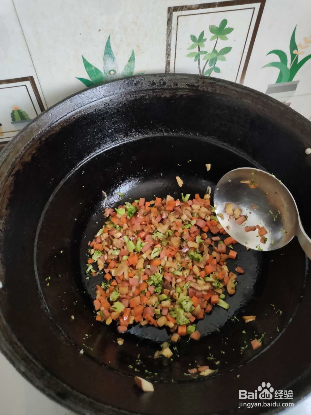 怎样做粒粒分明的酱油炒饭