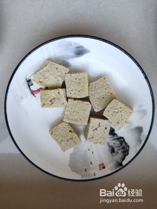 酱香鱼头冻豆腐的做法