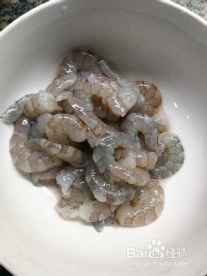 食补佳品虾仁炒玉米的做法