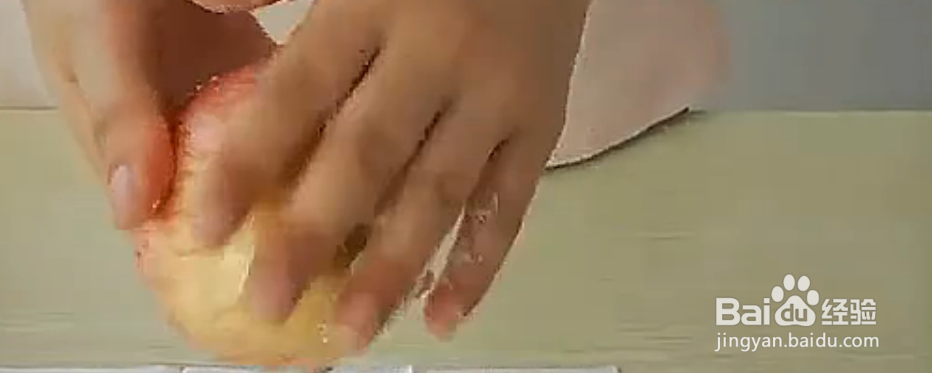 如何削苹果皮后不让苹果变色
