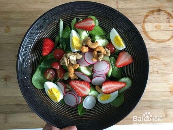 鸡毛菜小萝卜大拌菜