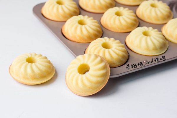 杏仁奶油甜甜圈